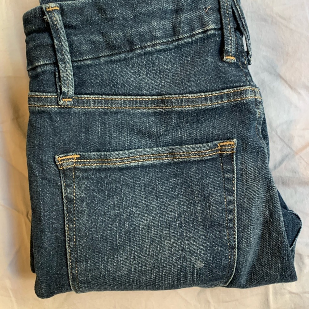 Good American good waist crop jeans